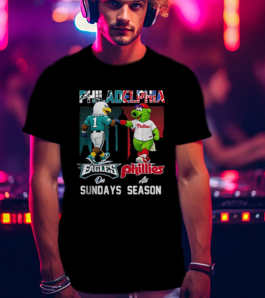 Philadelphia Eagles Phillies Fist Bump Sundays At Season T-Shirt