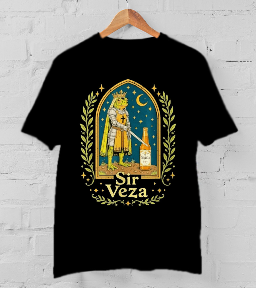 Sir Veza Frog Knight Medieval Pun Cerveza Bottle T-Shirt