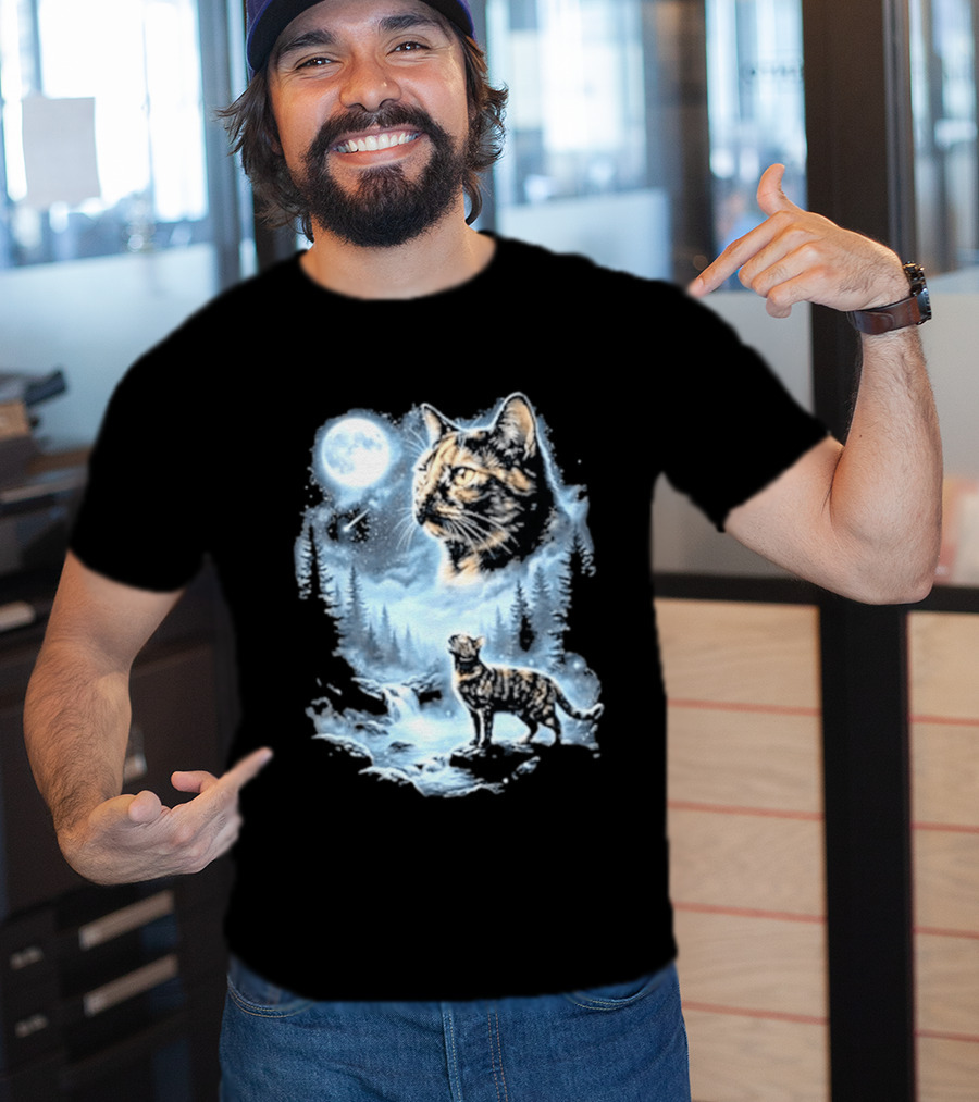 Tabby Cat Howling To The Moon Halloween Forest Scene T-Shirt