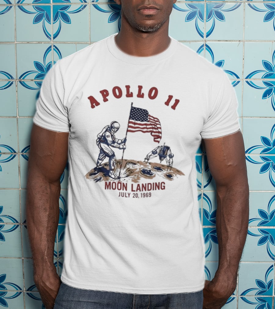 Apollo 11 Moon Landing Astronaut Flag July 20 1969 T-Shirt