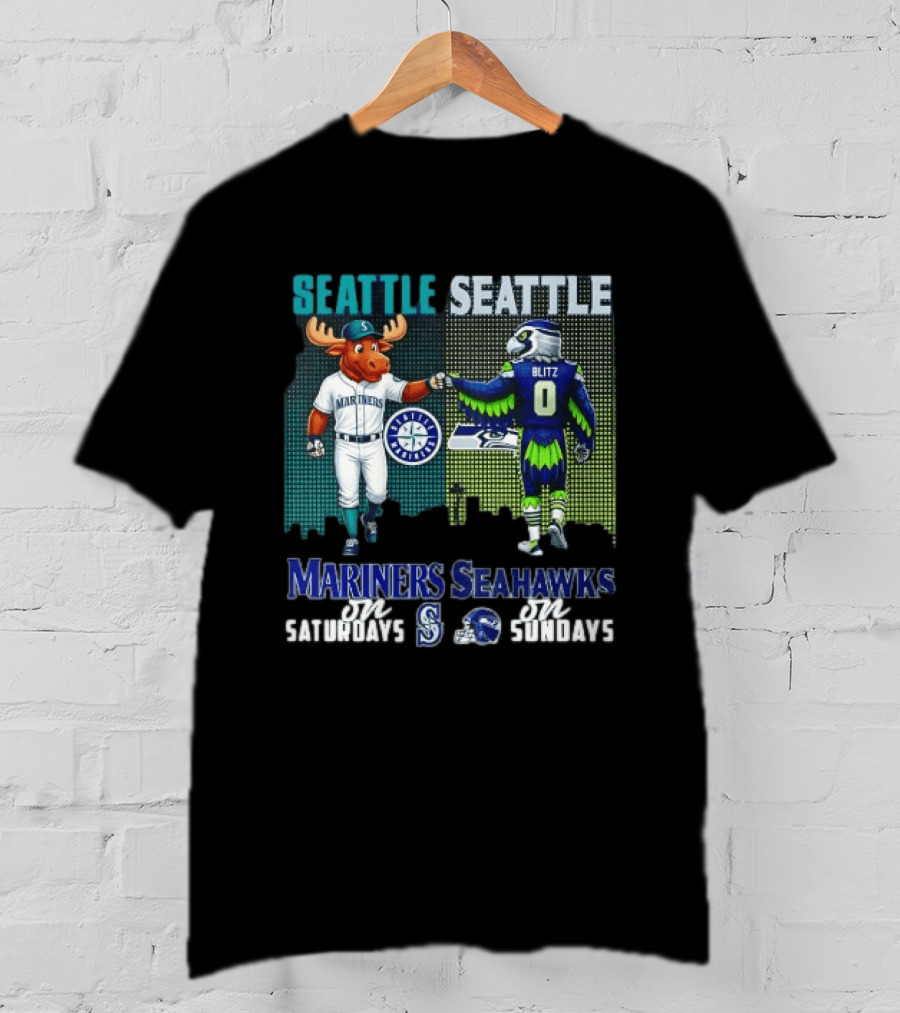 Seattle Mariners Moose And Seahawks Blitz On Saturdays Sundays T-Shirt