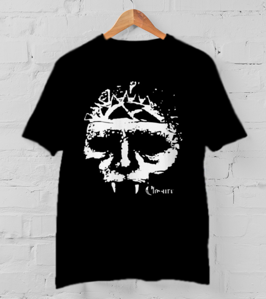Sacred Deer Store Integrity Closure Skull Chakarr T-Shirt