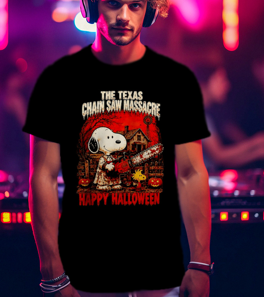 Snoopy Woodstock The Texas Chain Saw Massacre Happy Halloween Scene T-Shirt
