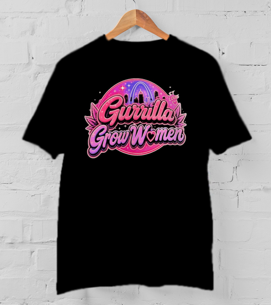 Gurrilla Grow Women St Louis Cannabis Cityscape Pink Sky Arch T-Shirt