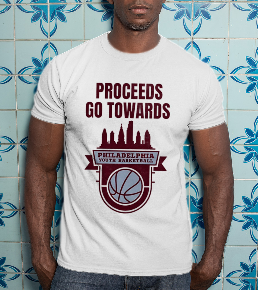 Philadelphia Youth Basketball Supporting Skyline And Ball T-Shirt