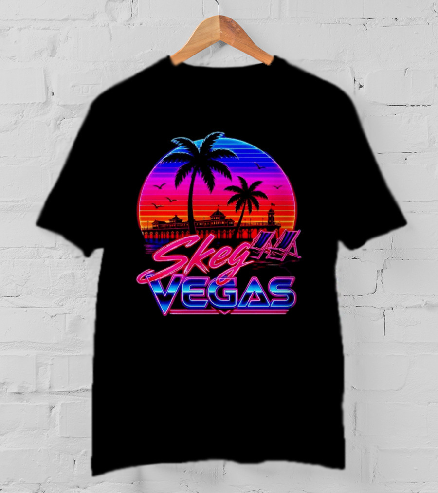 Skeg Vegas Beach Pier Sunset Skegness Retro Neon T-Shirt