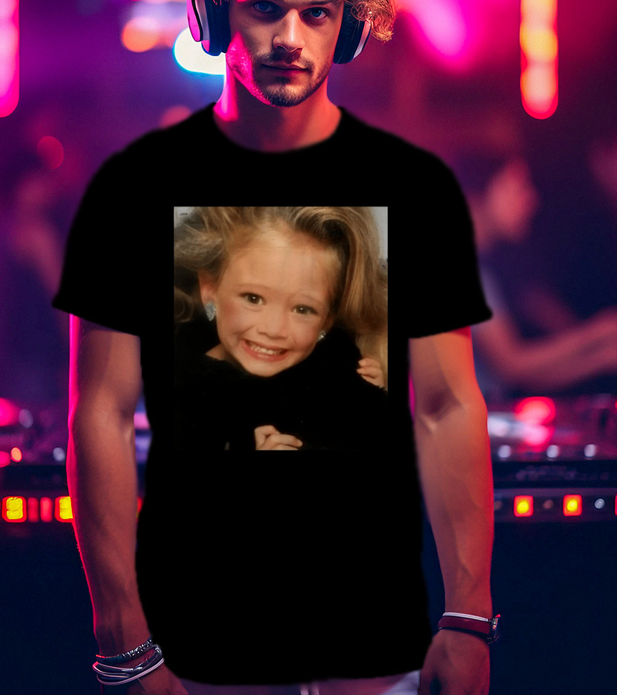 Hilary Duff Childhood Glamour Shot 1993 Nostalgia T-Shirt