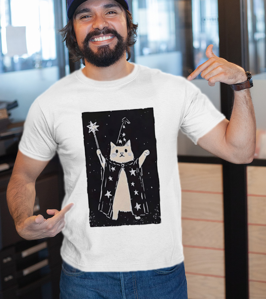 The Magician Cat Tarot Card Wizard Hat Starry Cloak Magic Wand T-Shirt