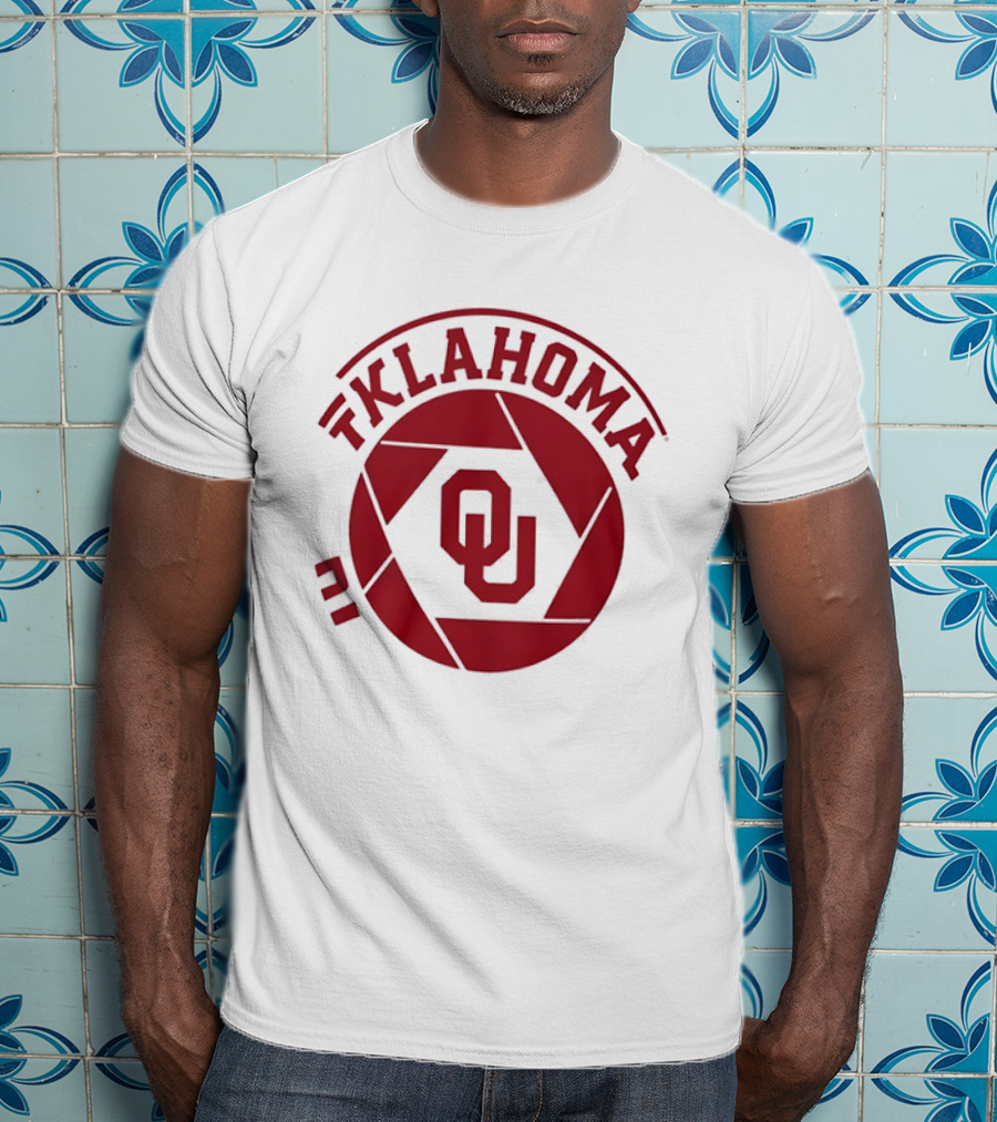 Oklahoma Sooners OU NCAA College Football T-Shirt
