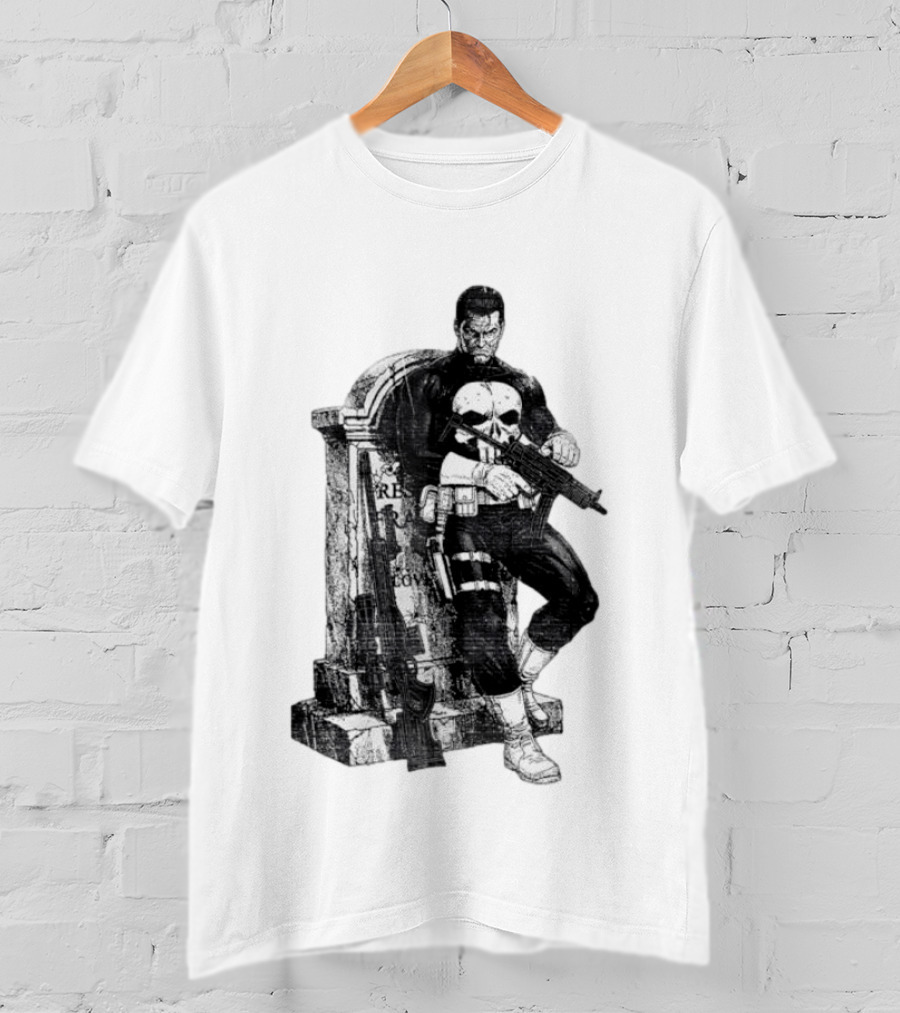 Frank Castle Gravestone Rest Of Loved Ones Marvel Comics The Punisher T-Shirt