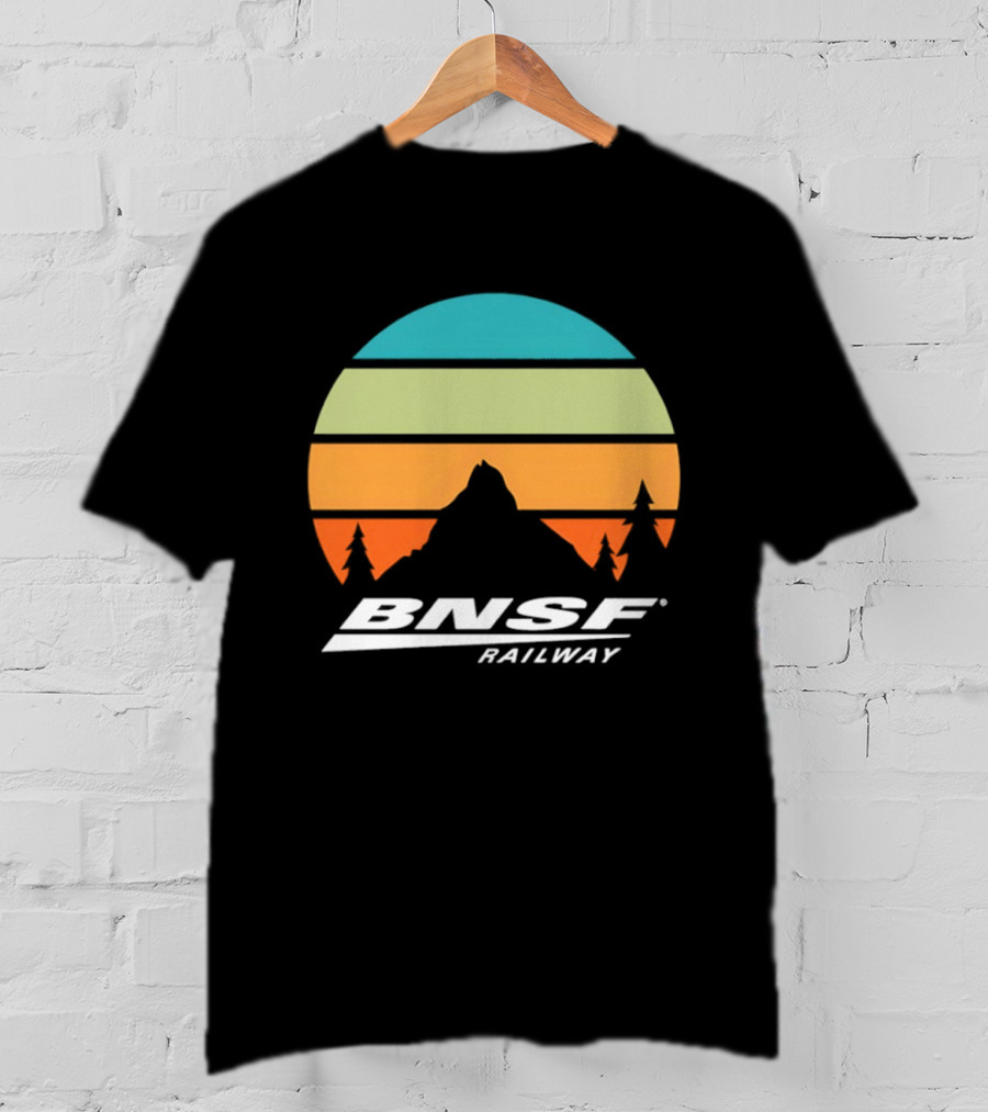 BNSF Railway Mountain Landscape Retro Sunset T-Shirt