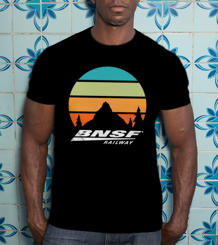 BNSF Railway Mountain Landscape Retro Sunset T-Shirt