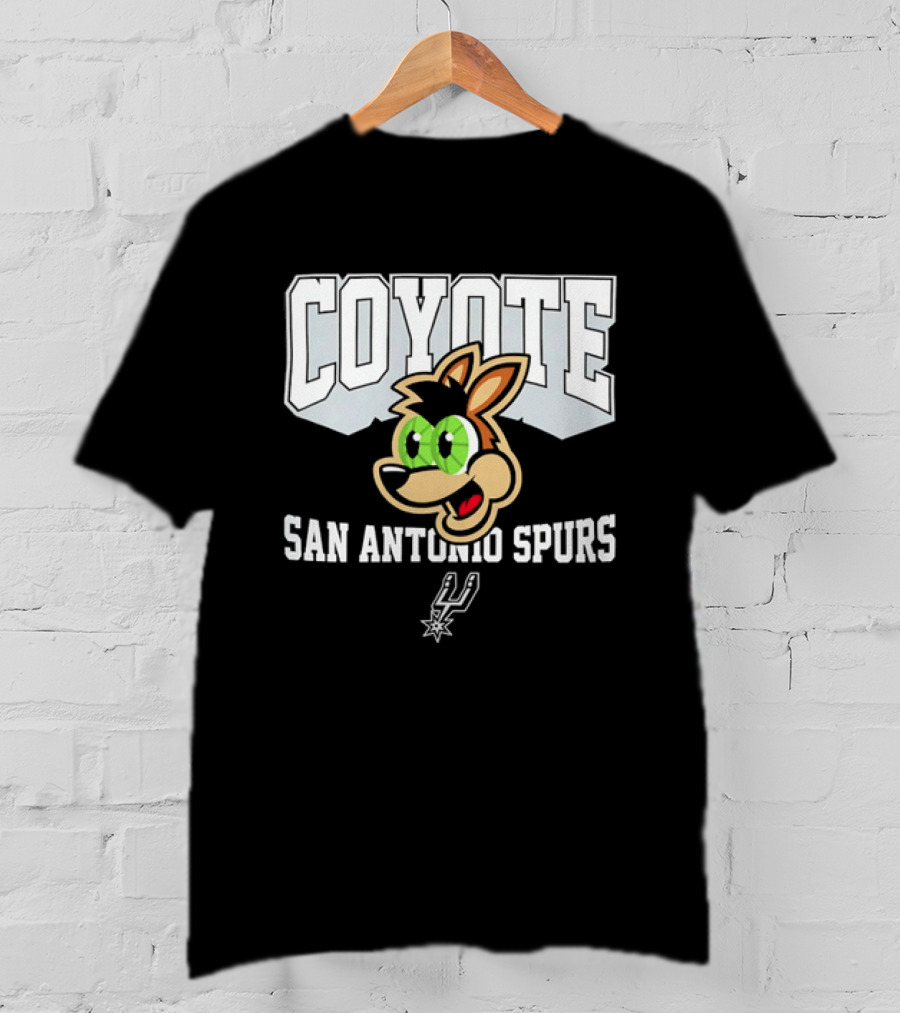 Coyote San Antonio Spurs Team T-Shirt