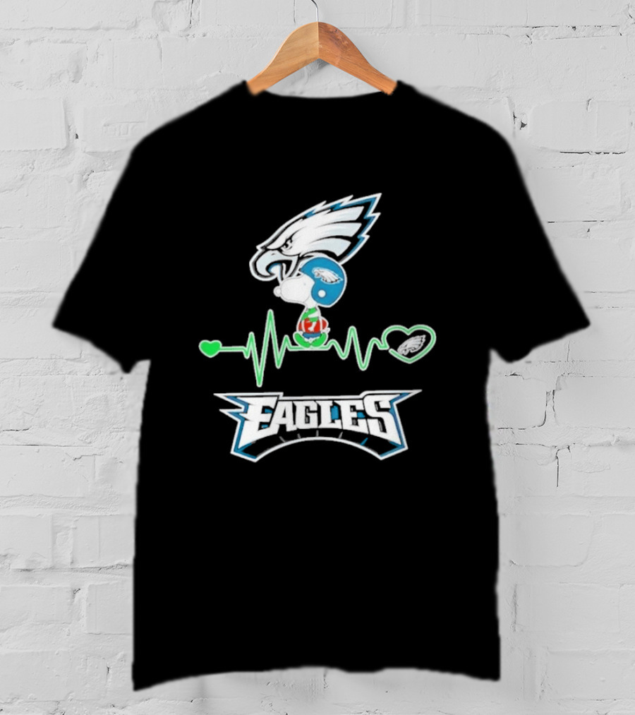 Snoopy Philadelphia Eagles Heartbeat Peanuts 2206 T-Shirt