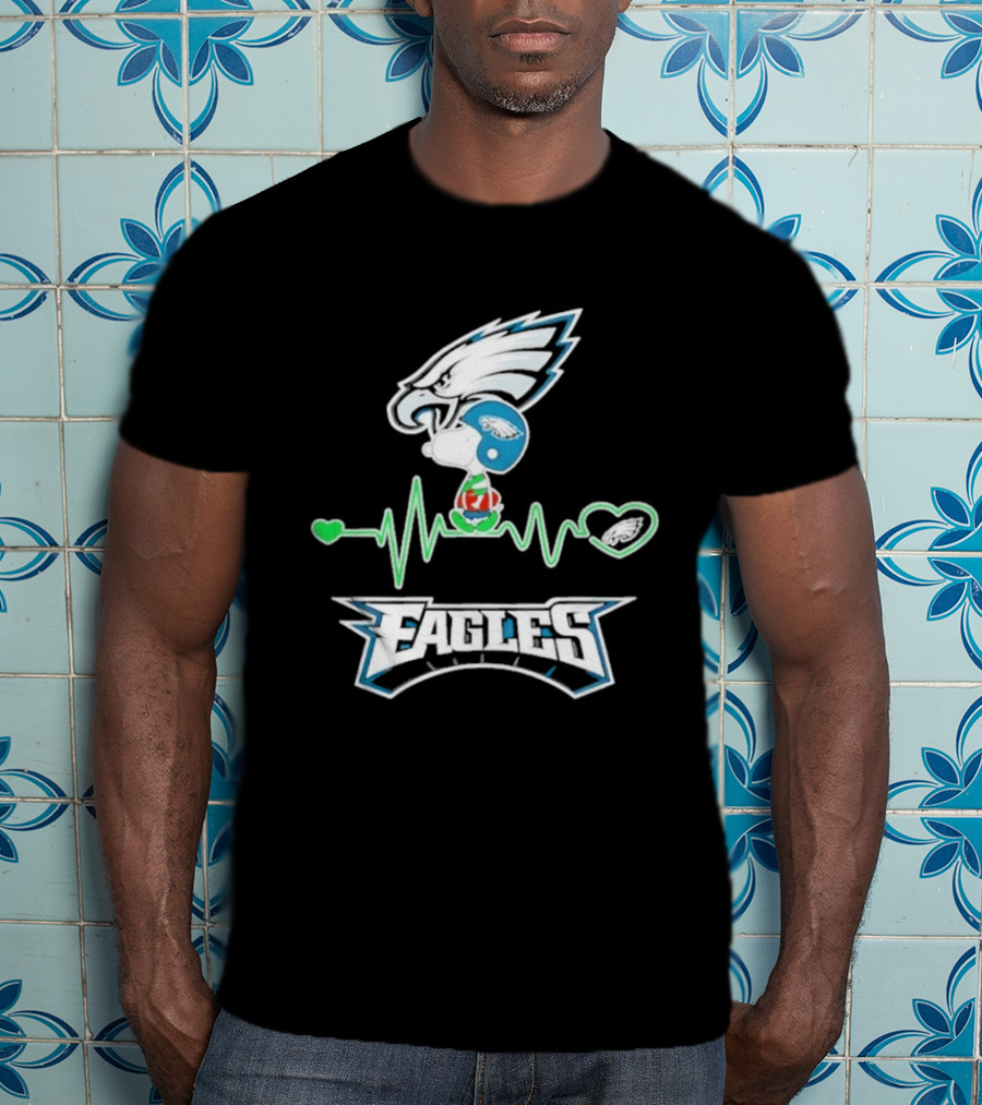 Snoopy Philadelphia Eagles Heartbeat Peanuts 2206 T-Shirt