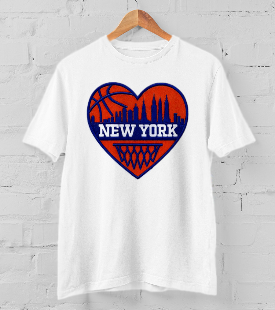 New York Knicks Heart Skyline Basketball Hoop T-Shirt