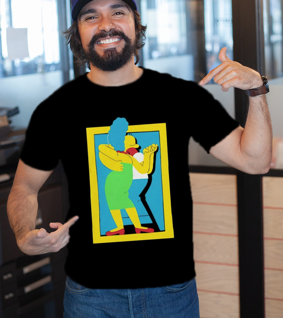 Simps Dance Iconic Cartoon Couple Embrace T-Shirt