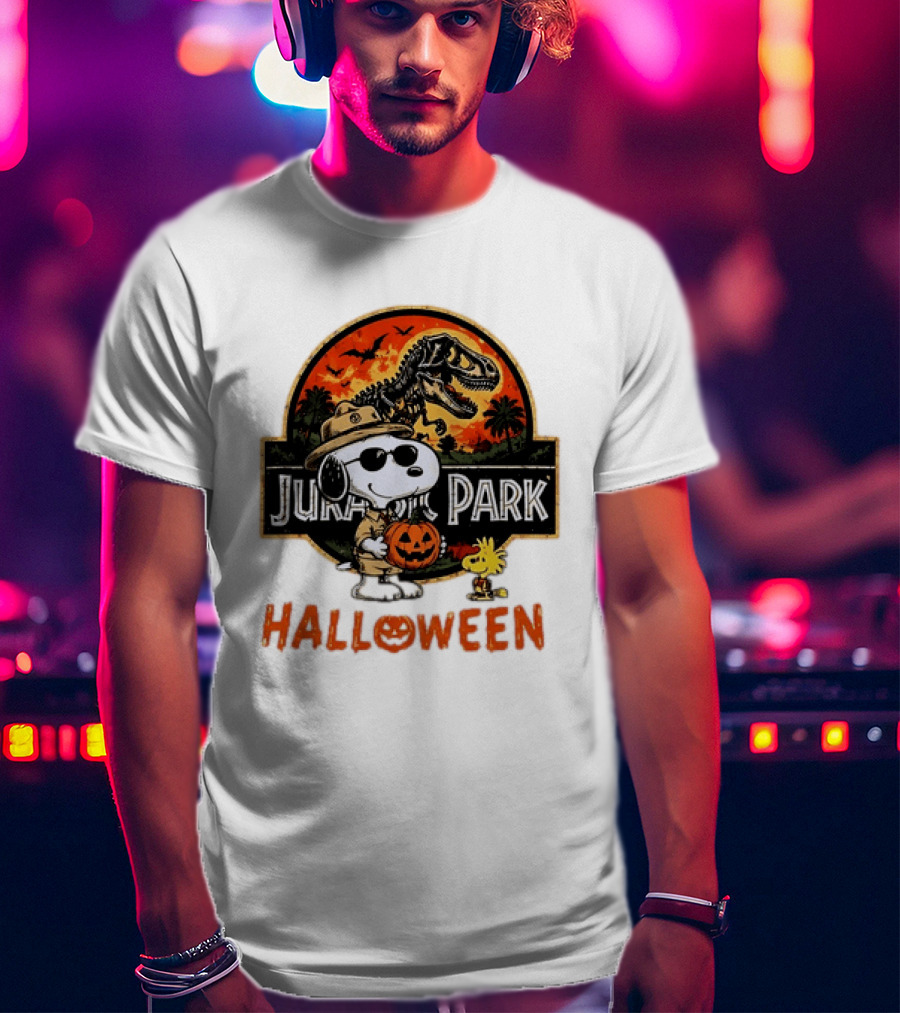 Snoopy Woodstock Jurassic Park Halloween Pumpkin T-Shirt