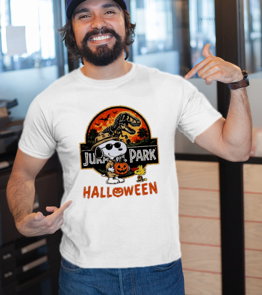 Snoopy Woodstock Jurassic Park Halloween Pumpkin T-Shirt