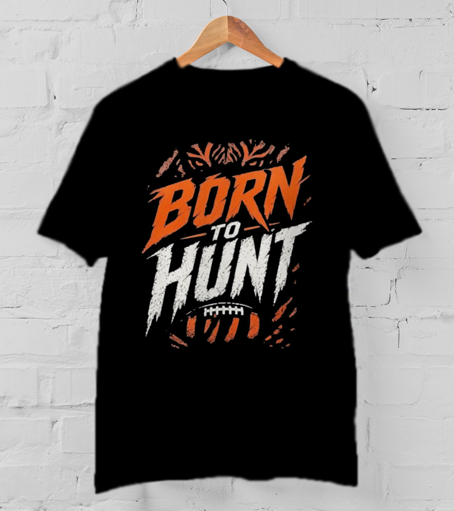 Born To Hunt Tiger Football Ball Print T-Shirt