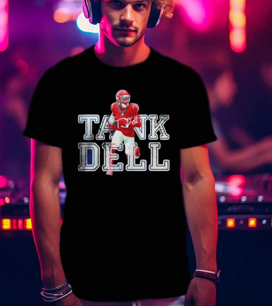 Houston Texans Tank Dell Football Player Run Action T-Shirt