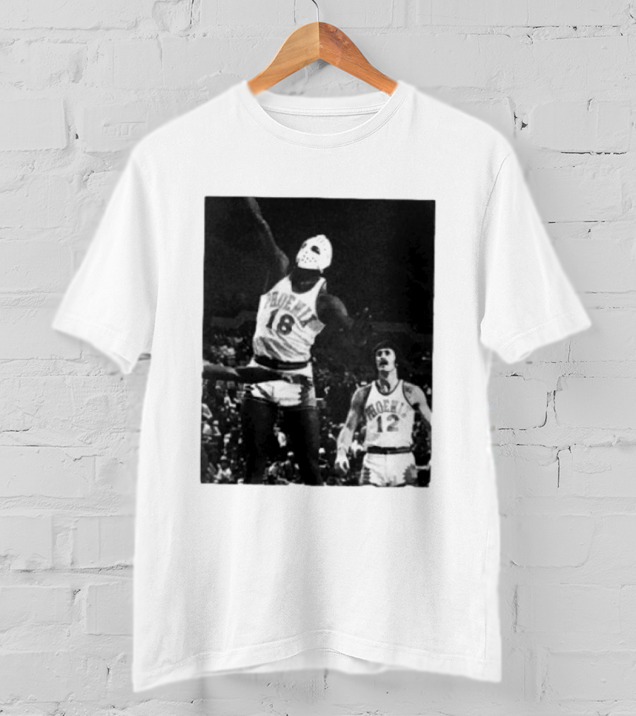 Curtis Perry Wearing Hockey Mask During Phoenix Suns NBA Game T-Shirt