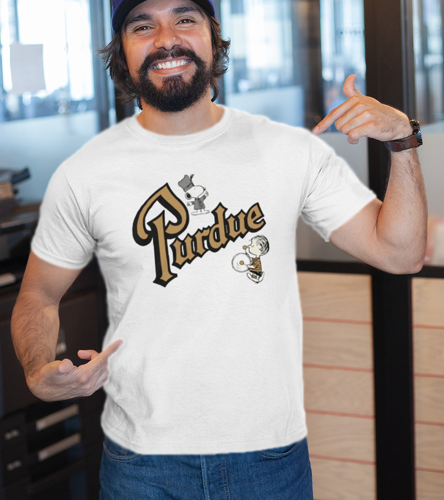 Purdue Boilermakers Snoopy And Charlie Brown Football T-Shirt