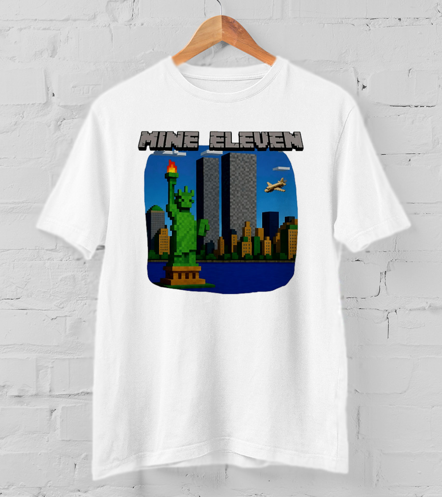 Mine Eleven Pixel City Statue Vector World Twin Towers Scene T-Shirt