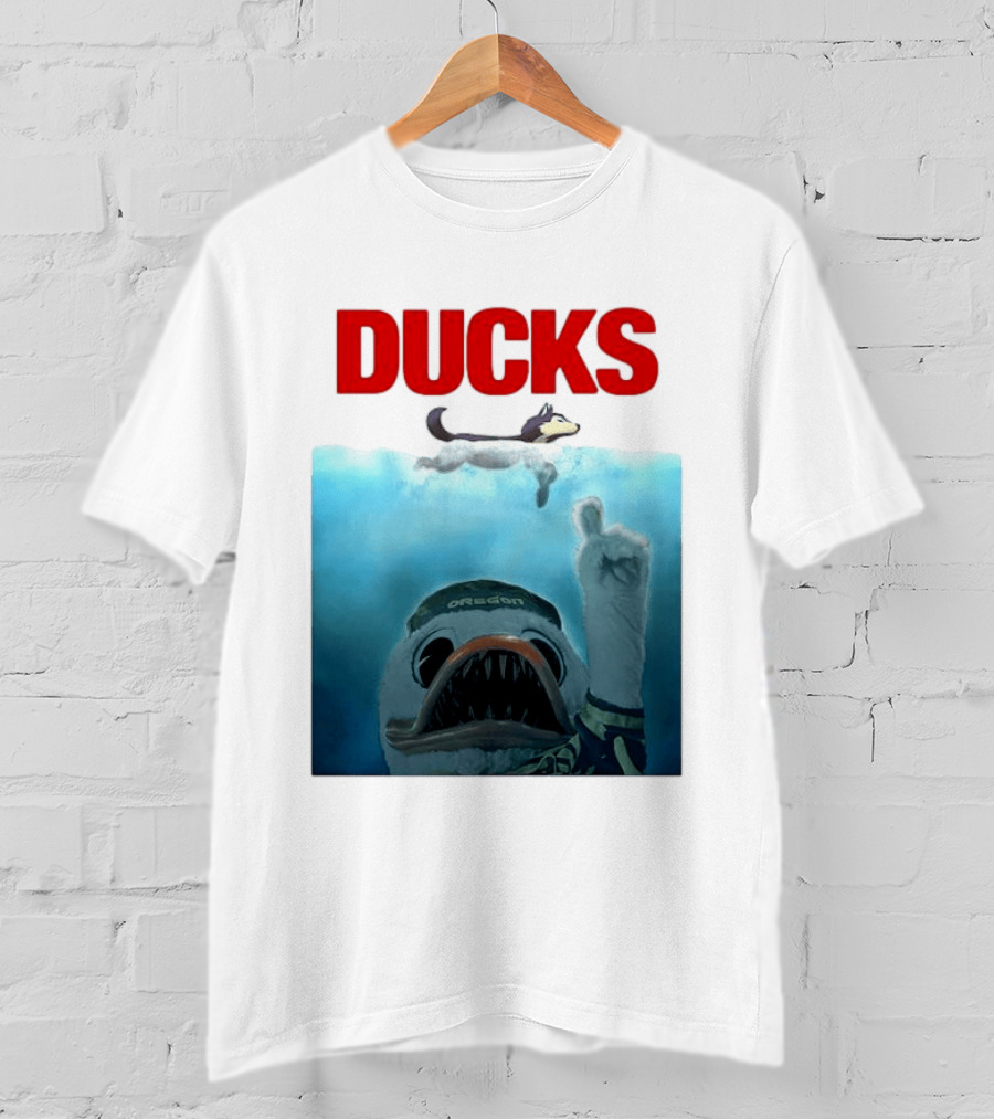 Oregon Ducks Jaws Parody With Washington Huskies Rivalry T-Shirt