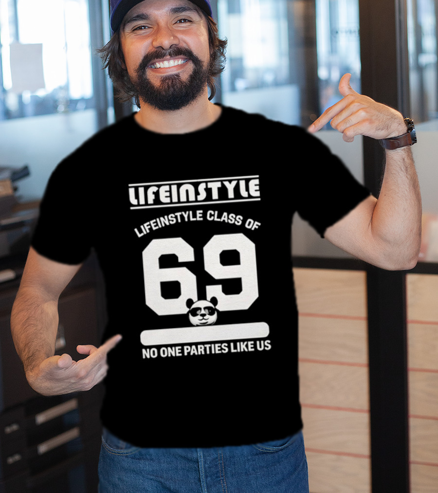 Lifeinstyle Class Of 69 No One Parties Like Us T-Shirt