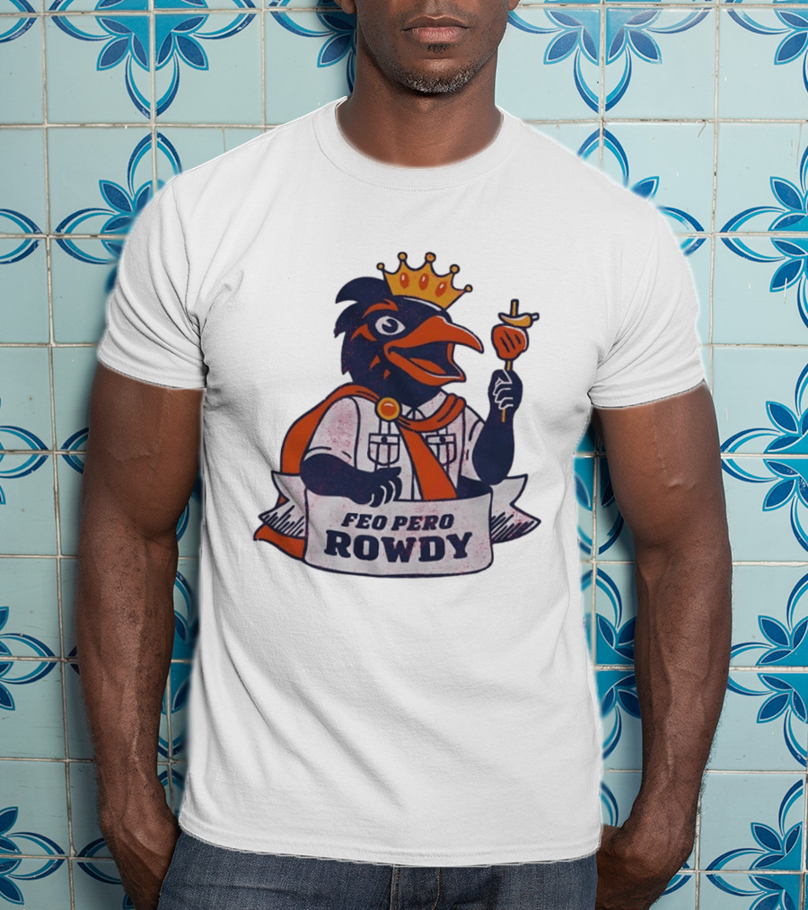 Feo Pero Rowdy Distressed Crow King Feopero With Skewer And Crown T-Shirt