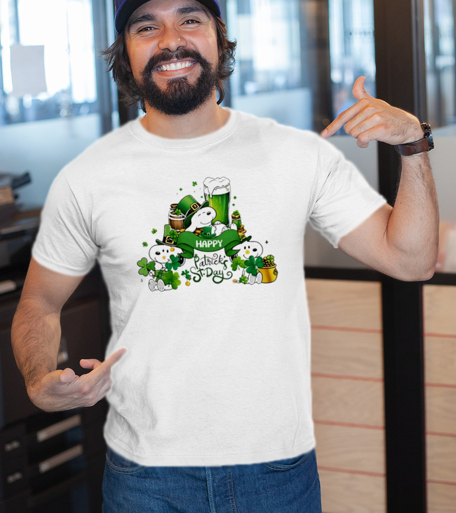 Snoopy St Patrick's Day Peanuts Shamrock Happy T-Shirt
