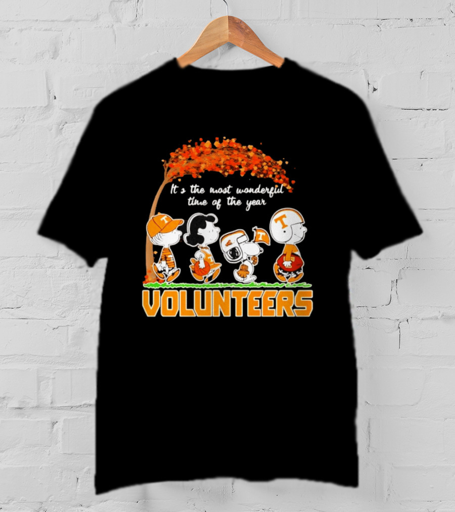 Peanuts Characters Tennessee Volunteers It's The Most Wonderful Time Of The Year T-Shirt