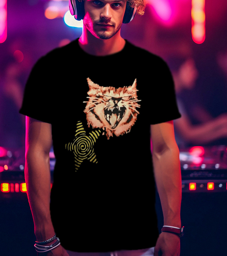 Snarling Cat Spiral Star Alternative Subculture Aesthetic T-Shirt