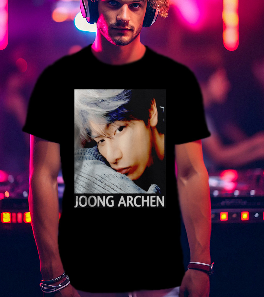 Joong Archen Thai Actor Close Up Pillow T-Shirt