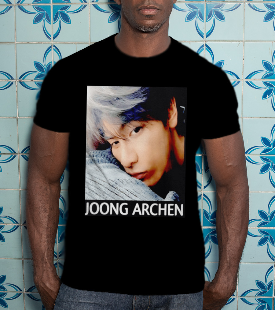 Joong Archen Thai Actor Close Up Pillow T-Shirt