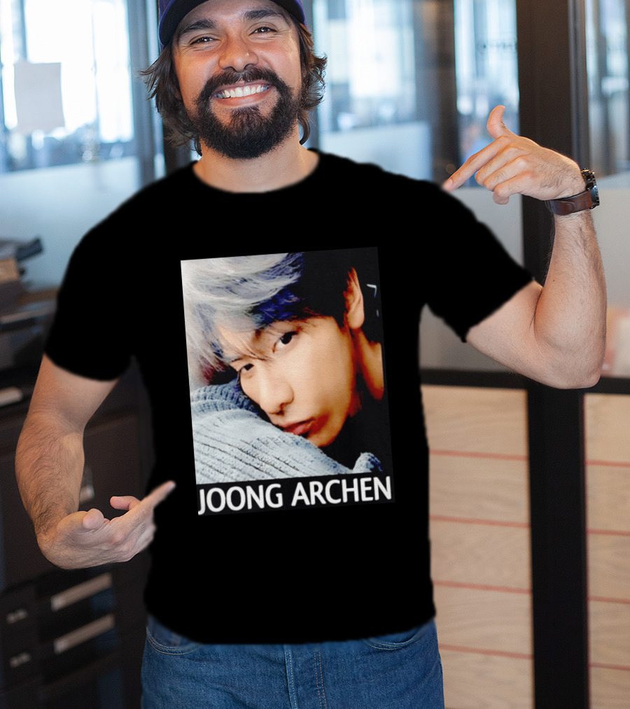 Joong Archen Thai Actor Close Up Pillow T-Shirt