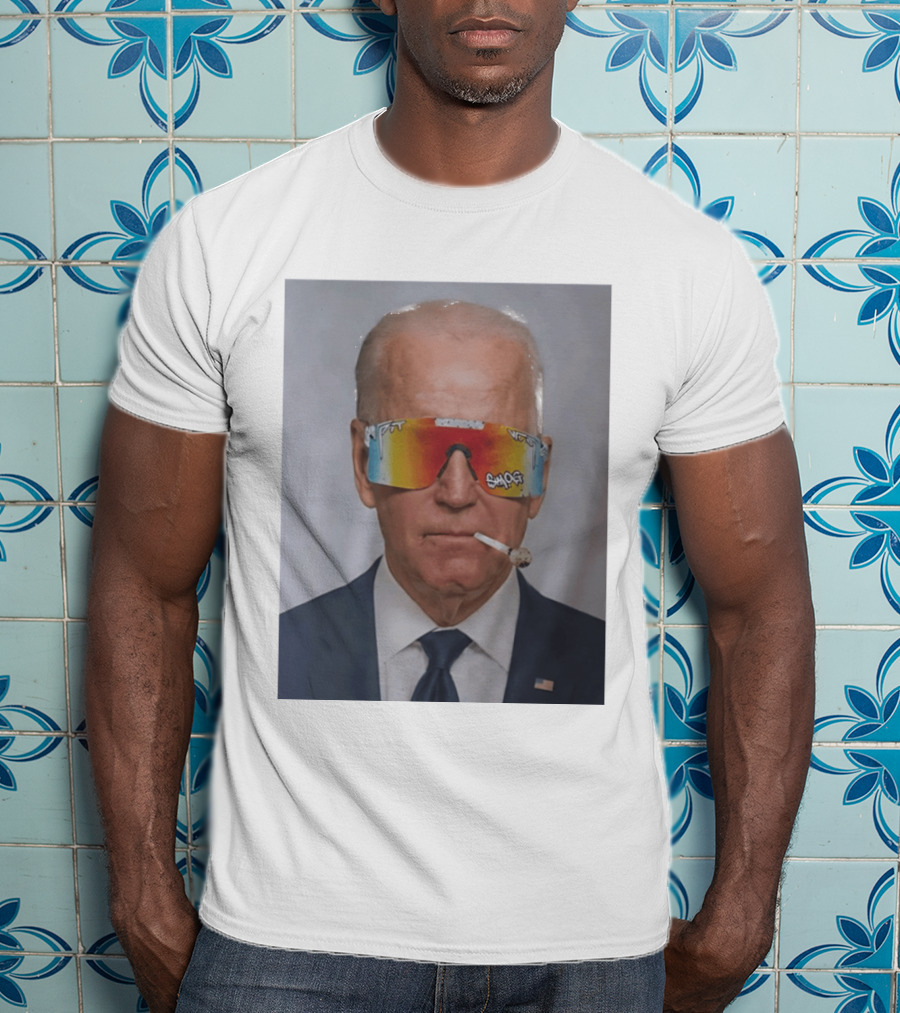 Joe Biden Pit Viper Sunglasses Smoking Pipe President T-Shirt