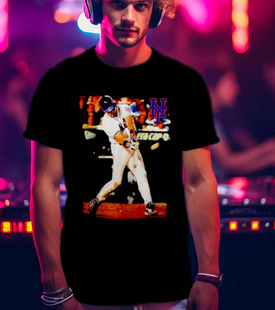 Mike Piazza New York Mets Batting Action MLB Player Swing T-Shirt