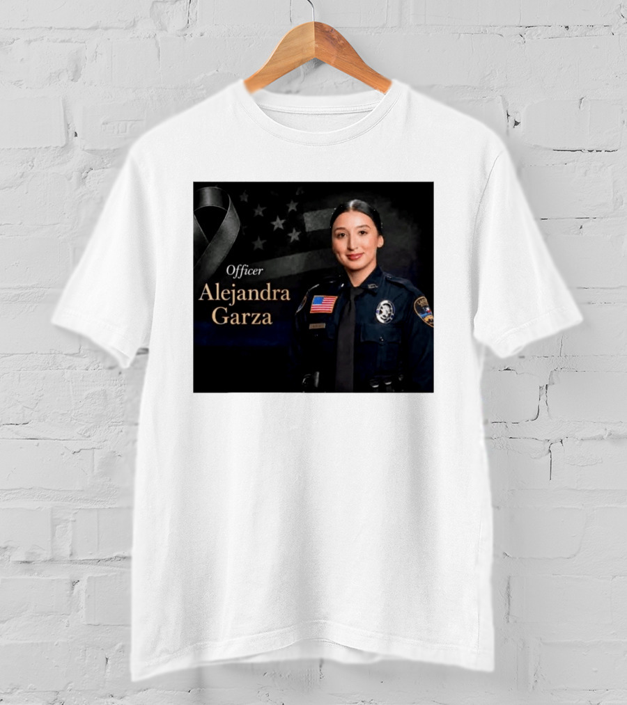 Officer Alejandra Garza Memorial Tribute With Flag And Ribbon T-Shirt