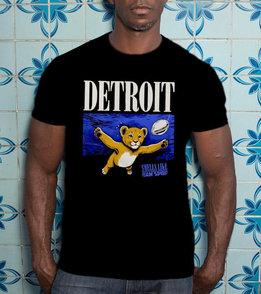 Detroit Lions Smells Like Team Spirit Nostalgic Blue Lion Cub Football T-Shirt