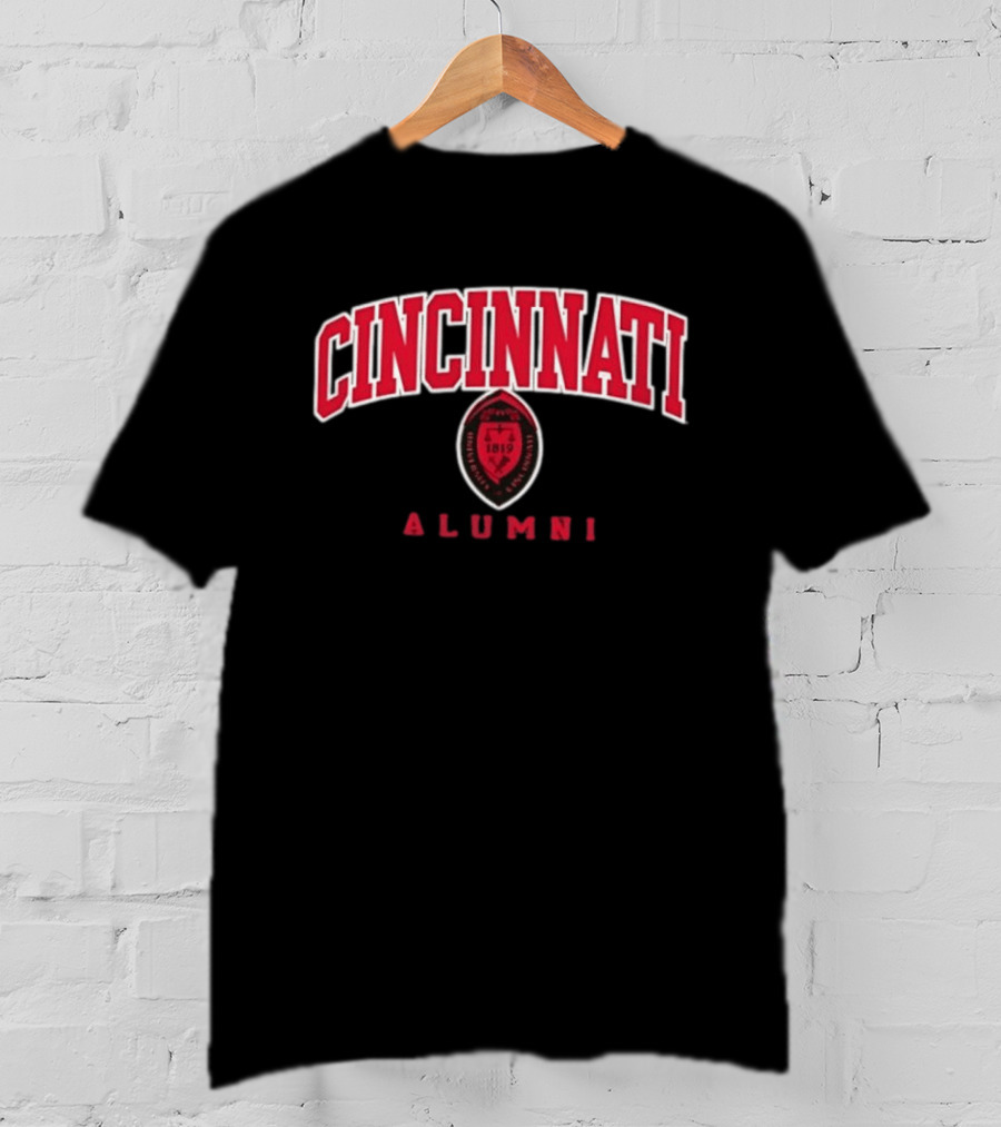 Cincinnati Alumni 1819 Seal University T-Shirt