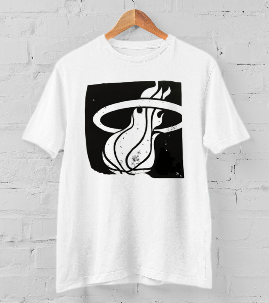 Miami Heat Basketball NBA Iconic Flaming Ball T-Shirt