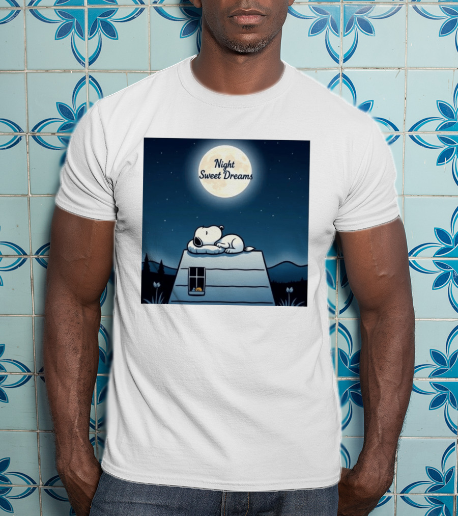 Snoopy Night Sweet Dreams Moonlight Scene Peanuts Sleeping Dog T-Shirt