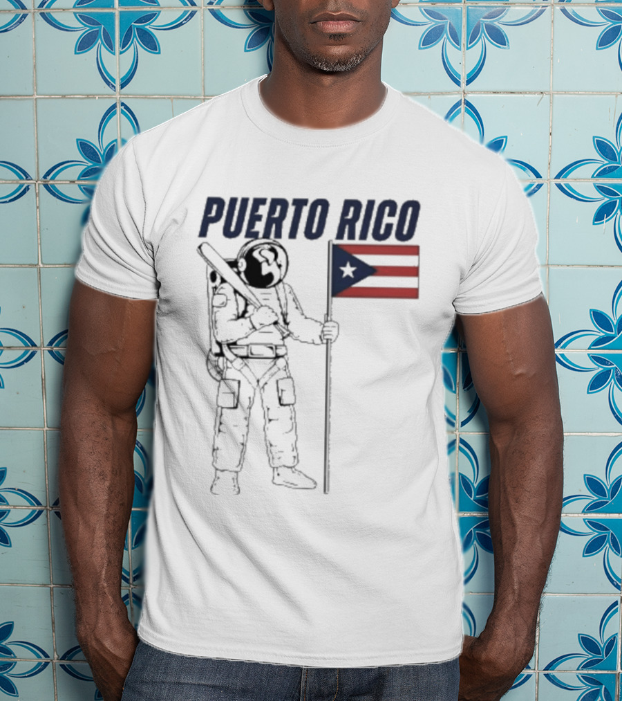 PUERTO RICO Astronaut Holding Baseball Bat Puerto Rican Flag T-Shirt