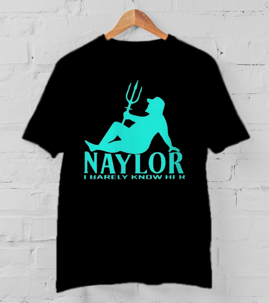 Naylor I Barely Know Her Mariners Trident Pose T-Shirt