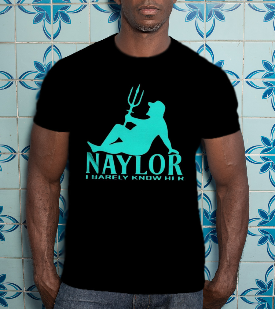 Naylor I Barely Know Her Mariners Trident Pose T-Shirt