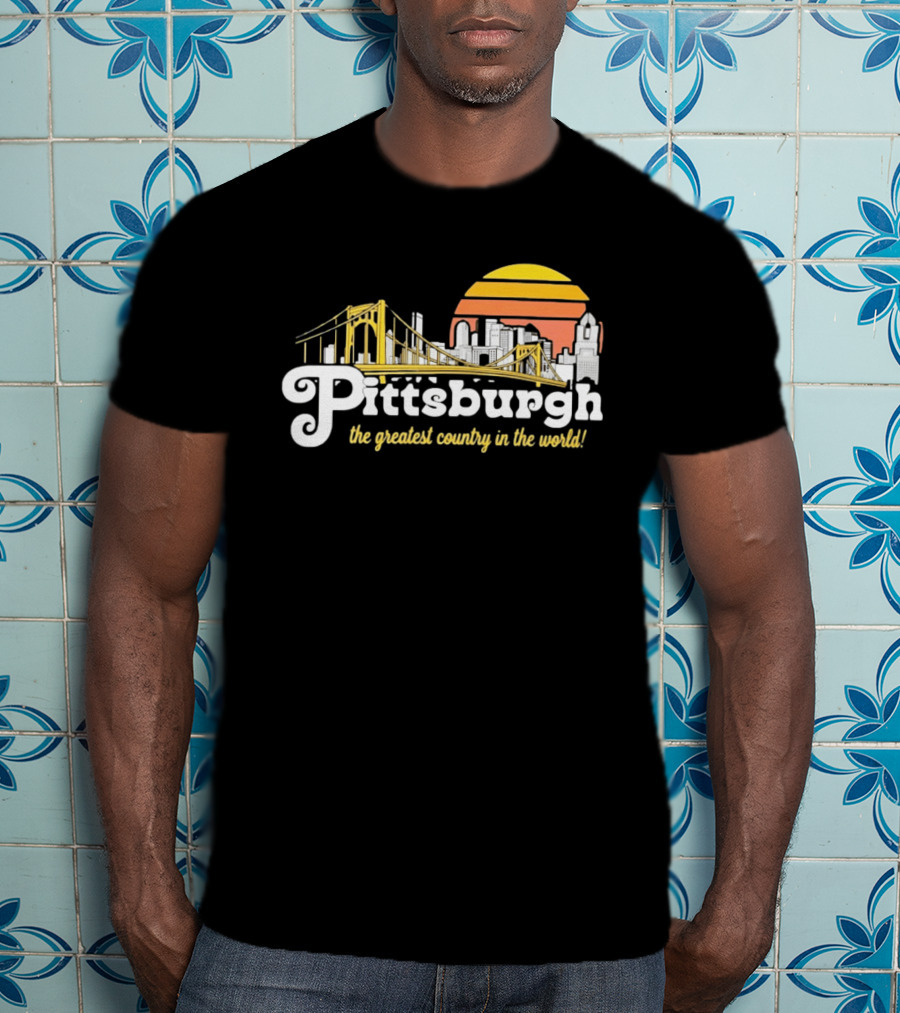 Pittsburgh Skyline With Bridge And Sunset The Greatest Country In The World T-Shirt