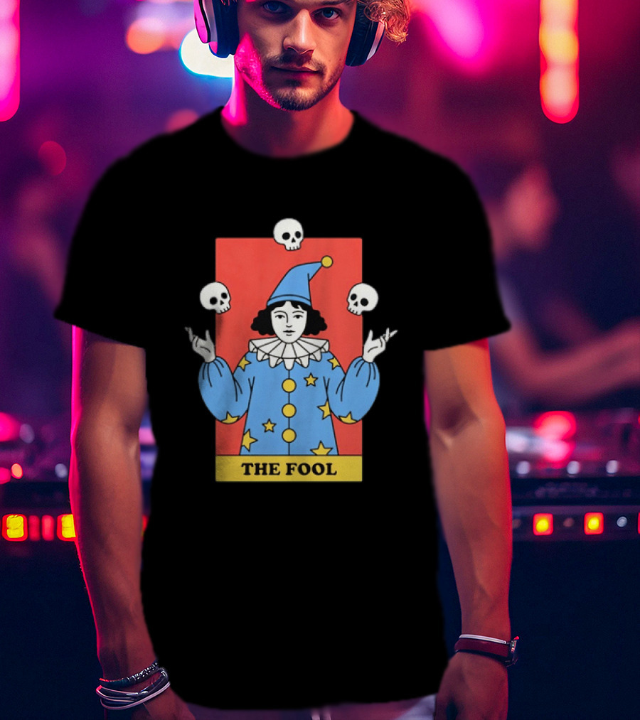 The Fool Tarot Card Jester Juggling Skulls Occult T-Shirt