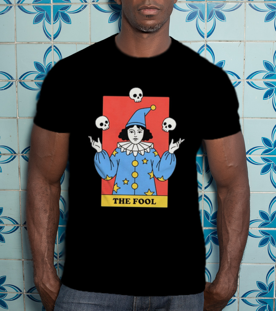 The Fool Tarot Card Jester Juggling Skulls Occult T-Shirt